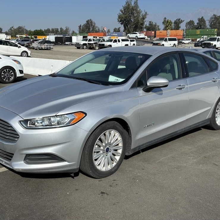 2016 Ford Fusion Sedan
