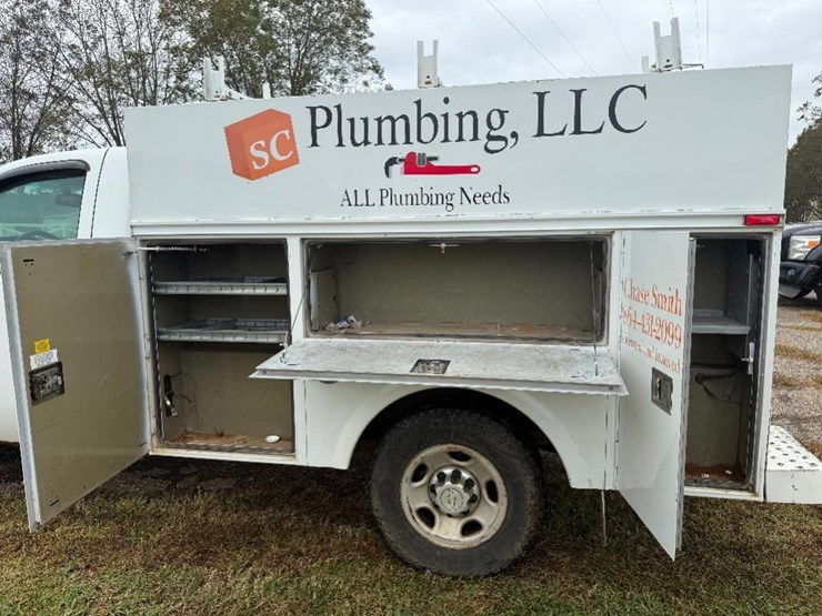 2010-chevrolet-2500-image-12