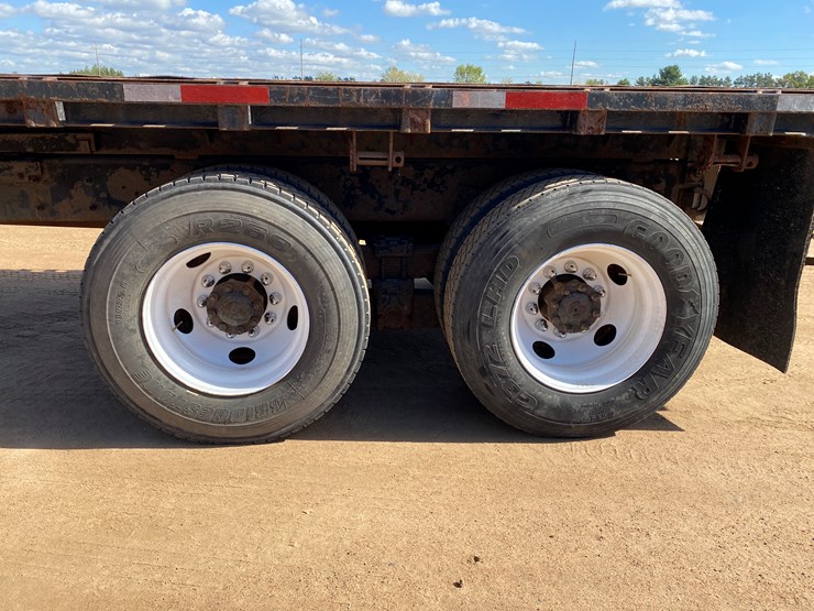 2003-international-7400-image-29