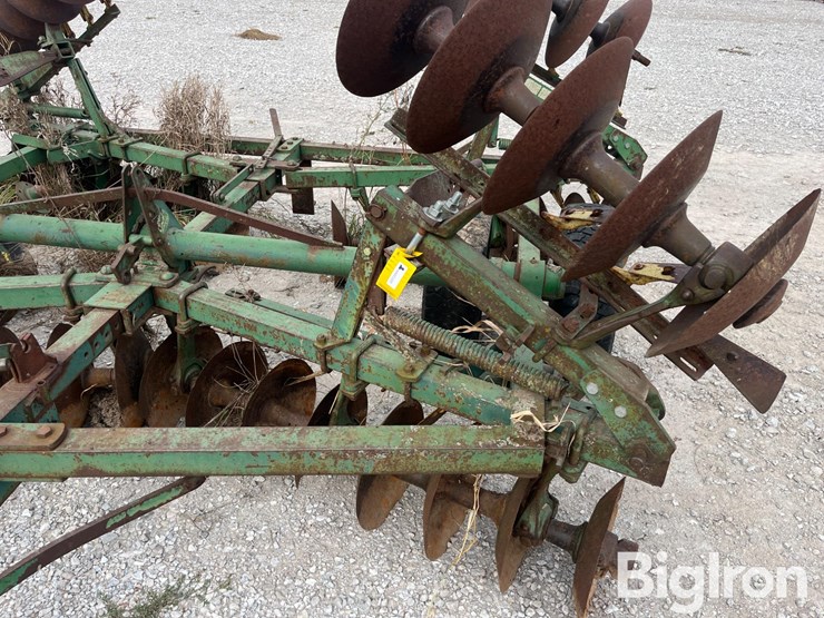 john-deere-18-image-9