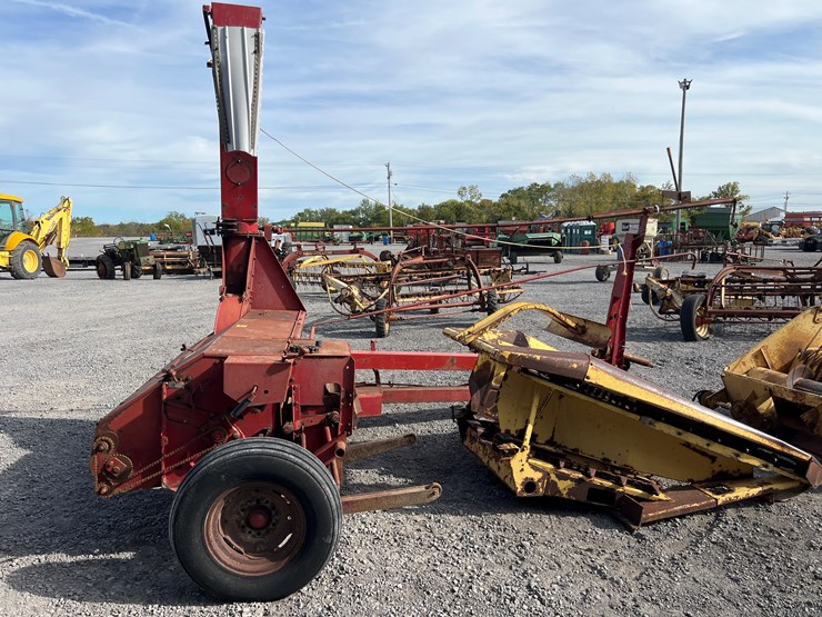 new-holland-770-image-11