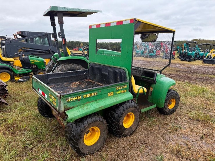 john-deere-gator-image-4