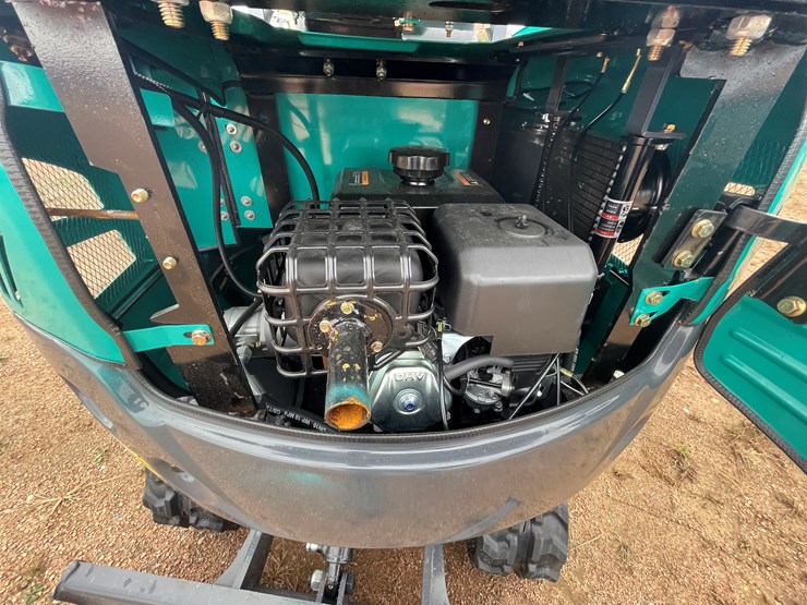 #1797-•-agt-qk16r-mini-excavator-image-15