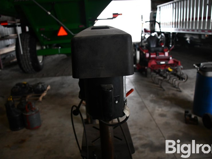 sears-craftsman-113213780-15-1/2"-drill-press-image-15