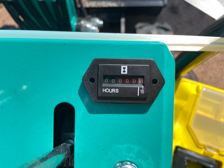 #1699-•-agt-mh12rx-mini-excavator-image-22