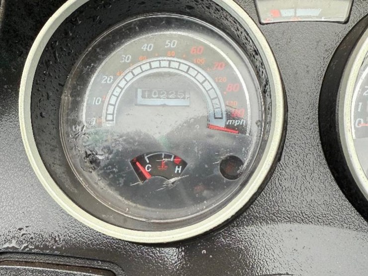 2011-znen-moped-**inop**-(has-title)-image-6