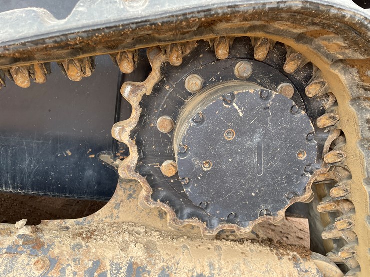 2022-kubota-svl97-2-image-21