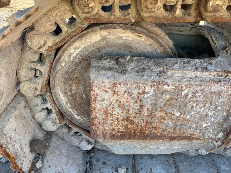 volvo-ec160-image-13