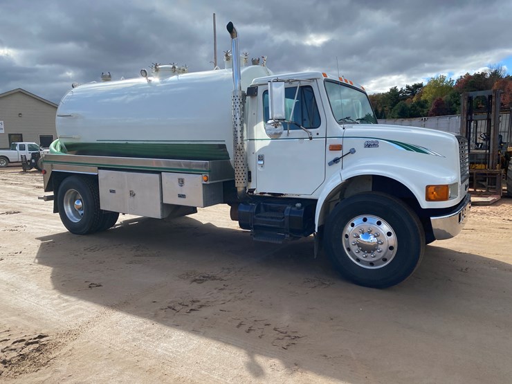 1999-international-4900-image-4