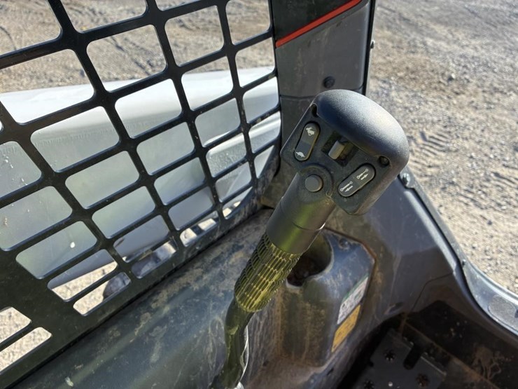 2024-bobcat-s66-image-16