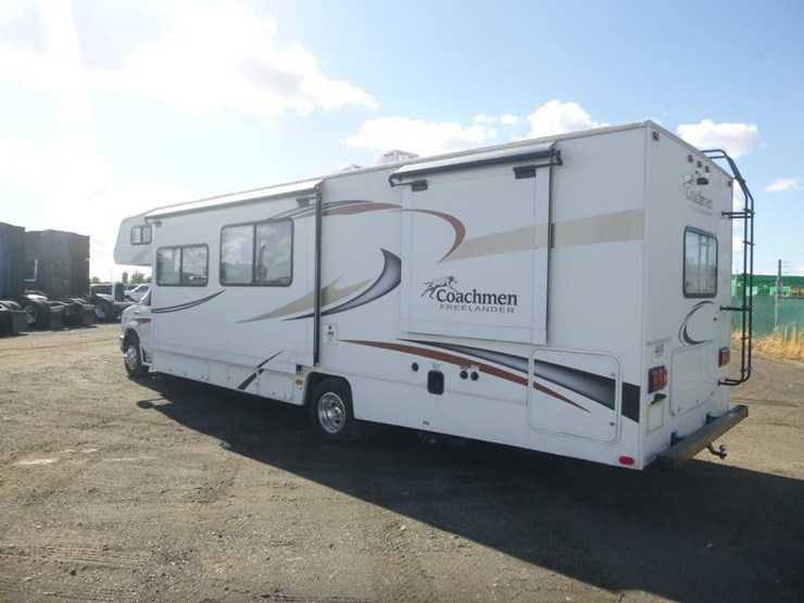 2014-ford-e450-image-4