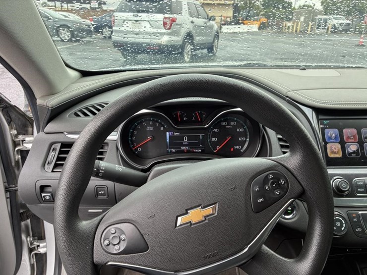 2019-chevrolet-impala-sedan-image-14