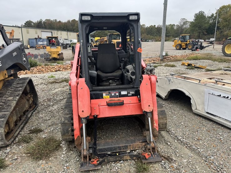 kubota-svl75-image-2