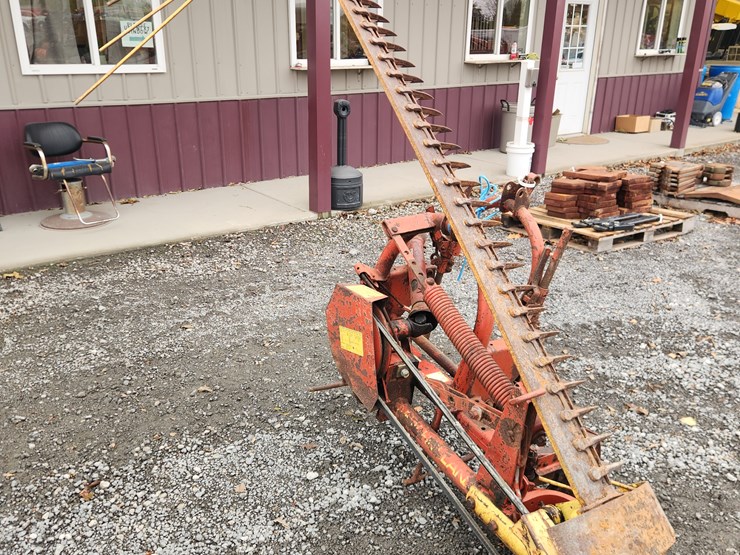 new-holland-451-image-4