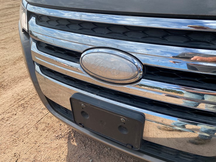 2013-ford-edge-image-59