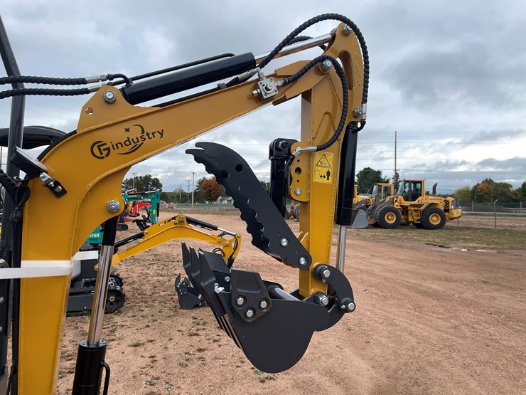 #1795-•-agt-qk18r-mini-excavator-image-25