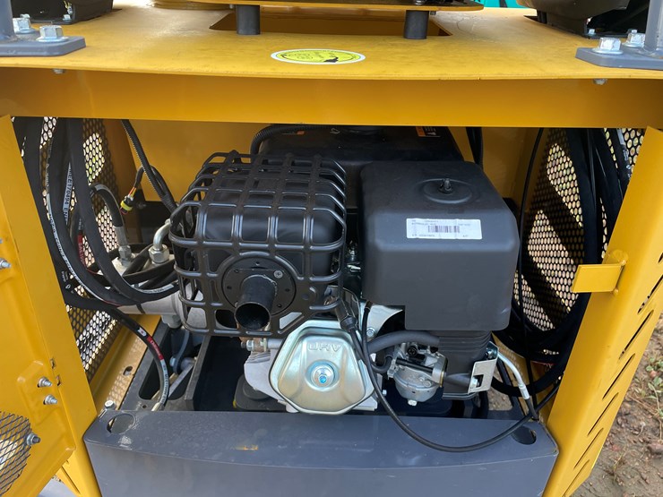 #1691-•-agt-mx12rx-mini-excavator-image-23