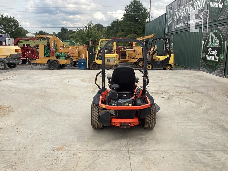 2019-kubota-z724x-image-3