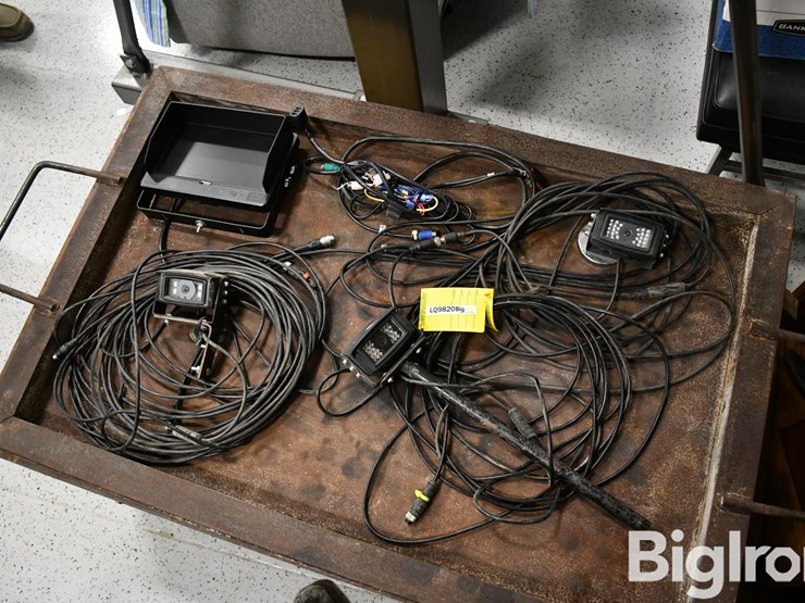 cab-cam-backup-tractor-cameras-image-1