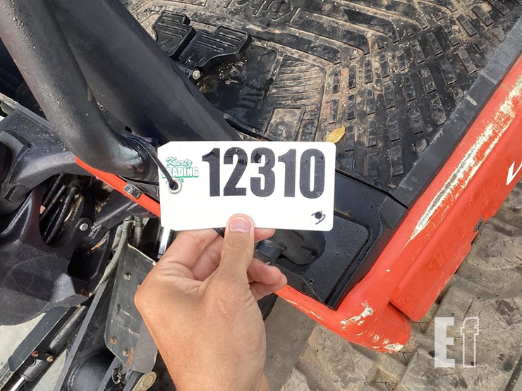 2021-kubota-u55-5-image-23