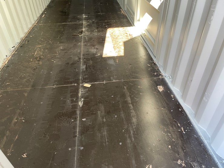 #3332-•-40'-high-cube-multi-door-shipping-container-image-7