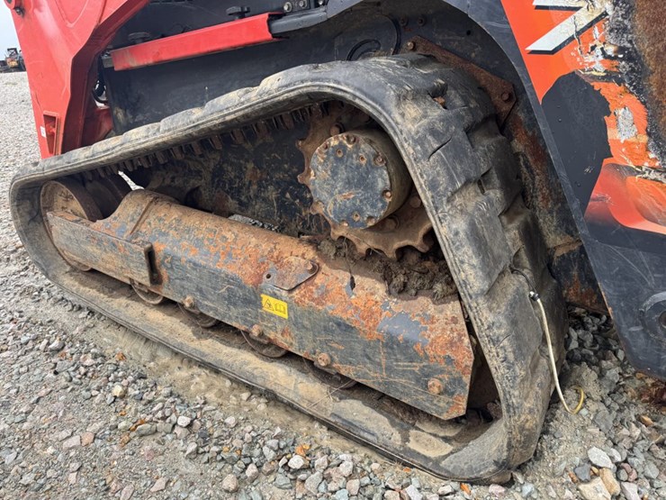 kubota-svl75-image-6