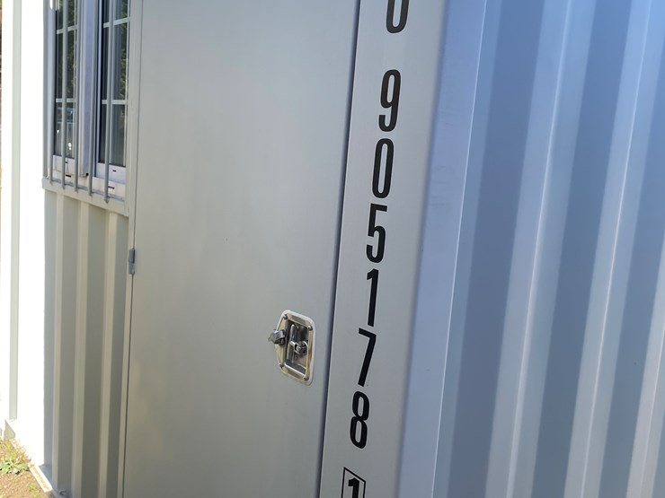 #3637-•-9'-office-container-image-4