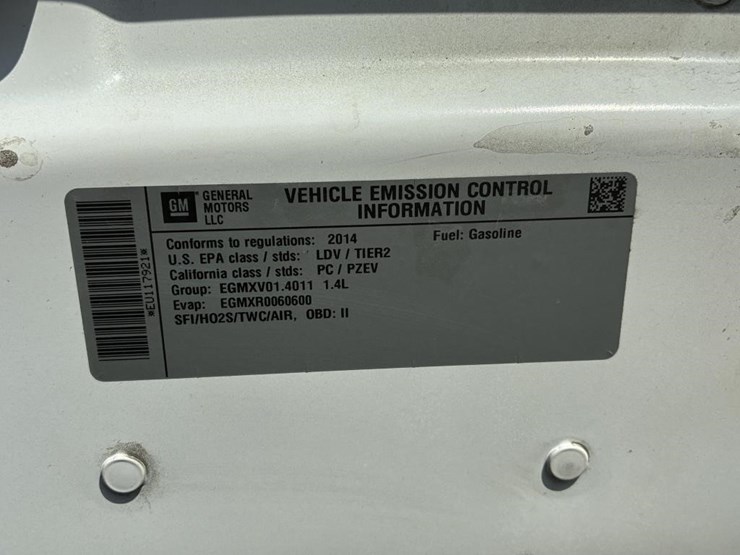2014-chevrolet-volt-hatchback-image-11