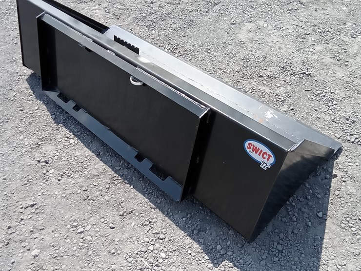 #864-•-switch-72"qt-bucket-image-2