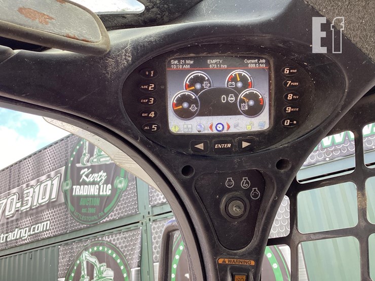 2022-bobcat-t770-image-19