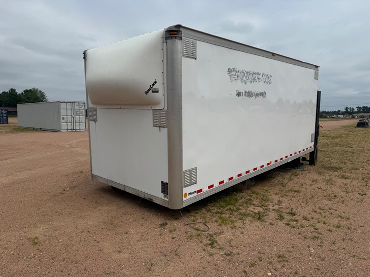 #3325-•-marion-20.5’-van-body-with-lift-gate-image-1