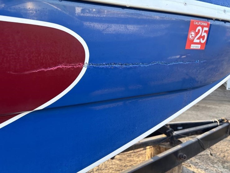 2004-unknown-trailer-image-9