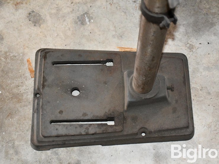 sears-craftsman-113213780-15-1/2"-drill-press-image-14