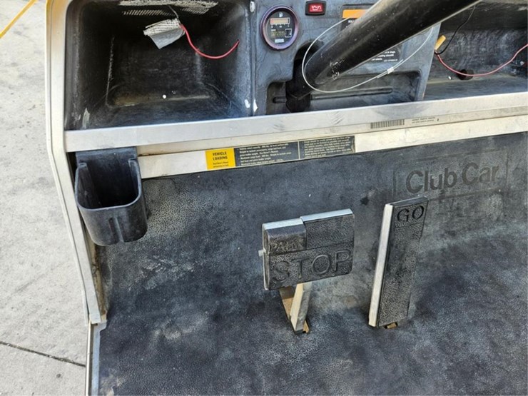 #2481-•-club-car-turf-truck-golf-cart-image-21