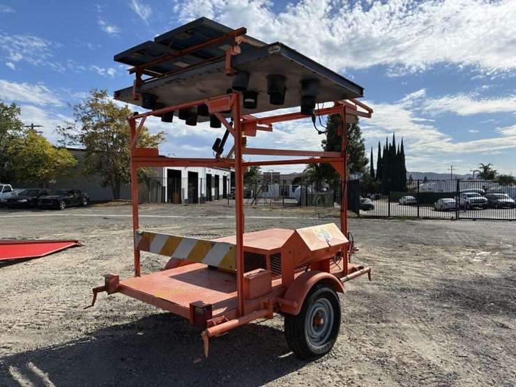 towable-arrow-board-image-3