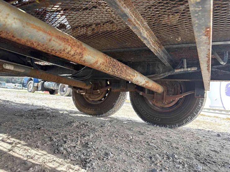 1999-vaxcavator-vt500d-t/a-towable-vacuum-trailer-image-21