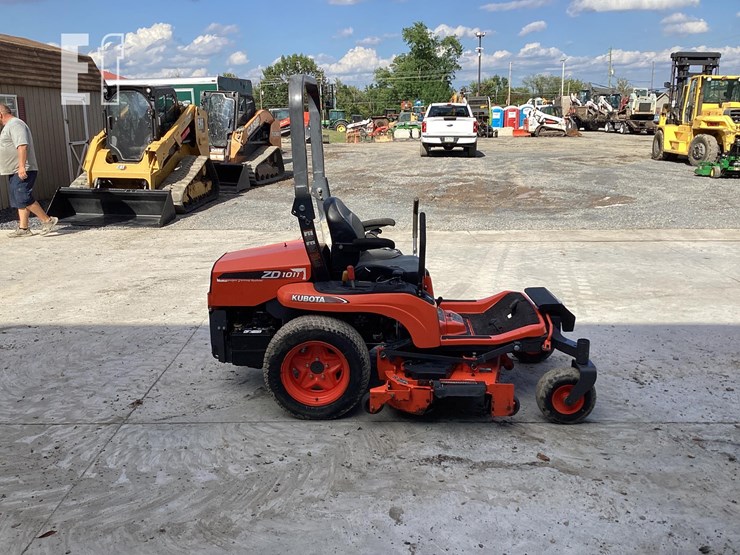 2016-kubota-zd1011-image-5