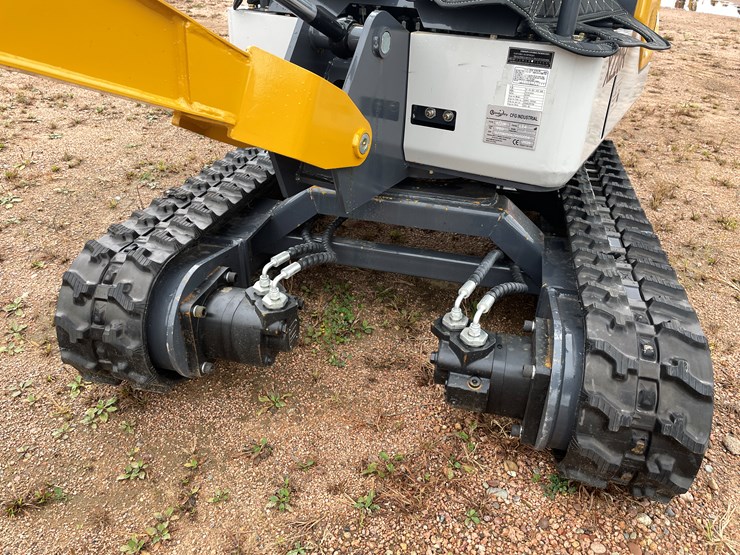 #1791-•-agt-xz20r-mini-excavator-image-10
