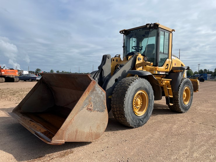 2015-volvo-l70h-image-117