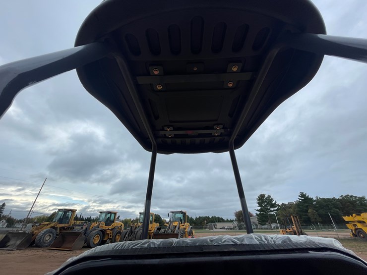 #1789-•-agt-qk20r-mini-excavator-image-16