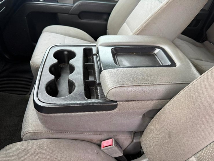 2016-chevrolet-silverado-1500-image-13