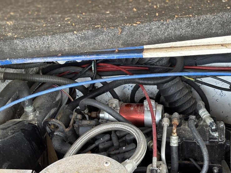 2004-unknown-trailer-image-45