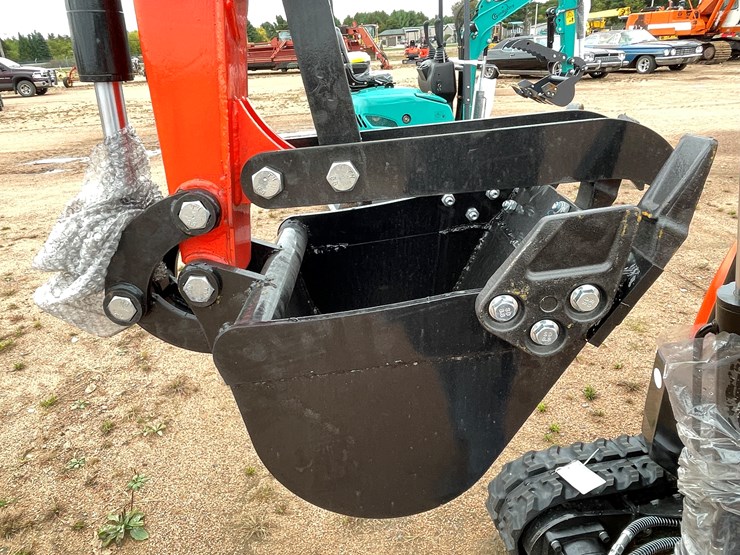 #1785-•-agt-nt18k-mini-excavator-image-19