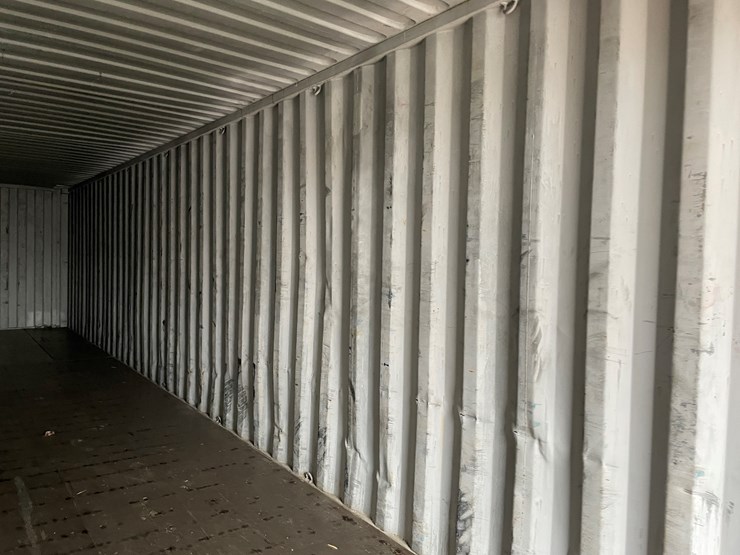 #3352-•-40'-standard-height-shipping-container-image-13