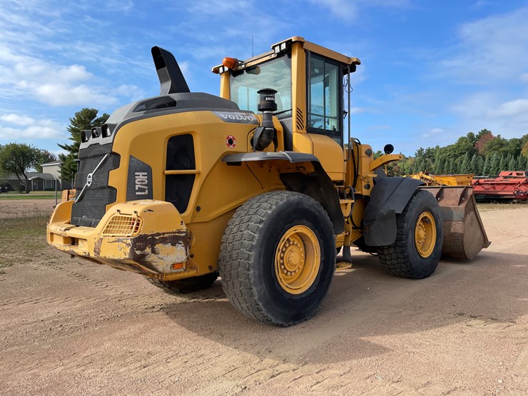 2015-volvo-l70h-image-121