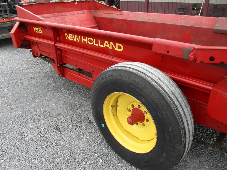 new-holland-155-image-10