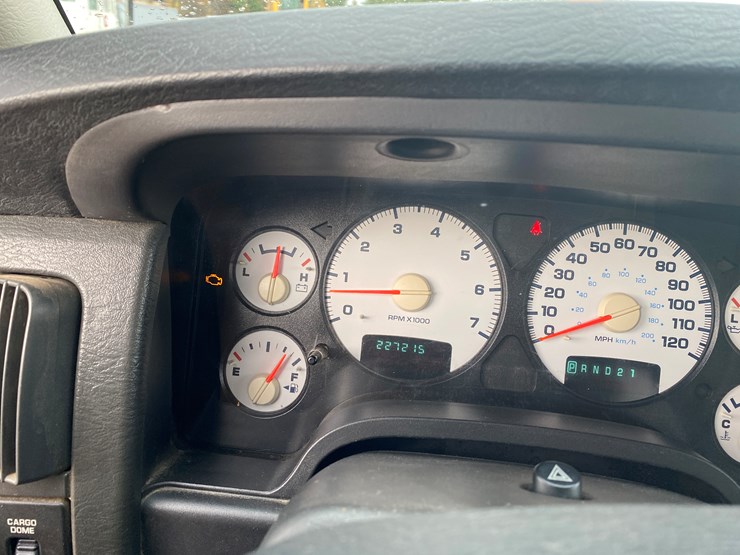 2003-dodge-ram-3500-image-24