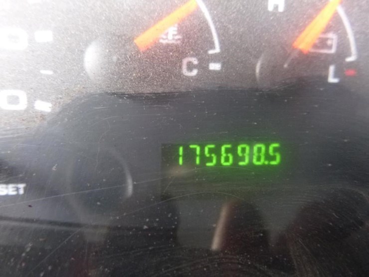 2008-ford-e450-image-19