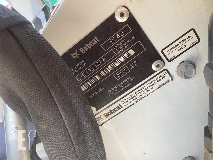 2017-bobcat-s740-image-17