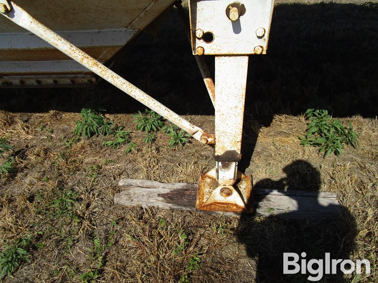 1990-jet-grain-trailer-image-13